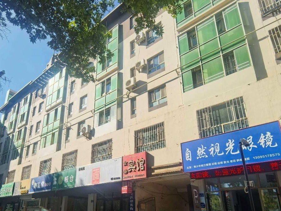 新疆西北兴业城投集团有限公司转让位于阿克苏市英巴扎街道英巴扎社区民主南路飞达综合楼1栋2层房产(国资监测编号GR2026XJ1002268)
