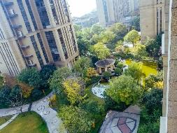 西安市经济技术开发区海珀兰轩住宅转让公告