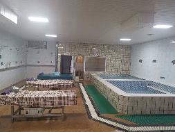 内蒙古自治区赤峰市松山区阳光小区1区会所1层01013厅公开招租（租金底价92640.00元/年，租期3年）(国资监测编号GR2026NM1005086)