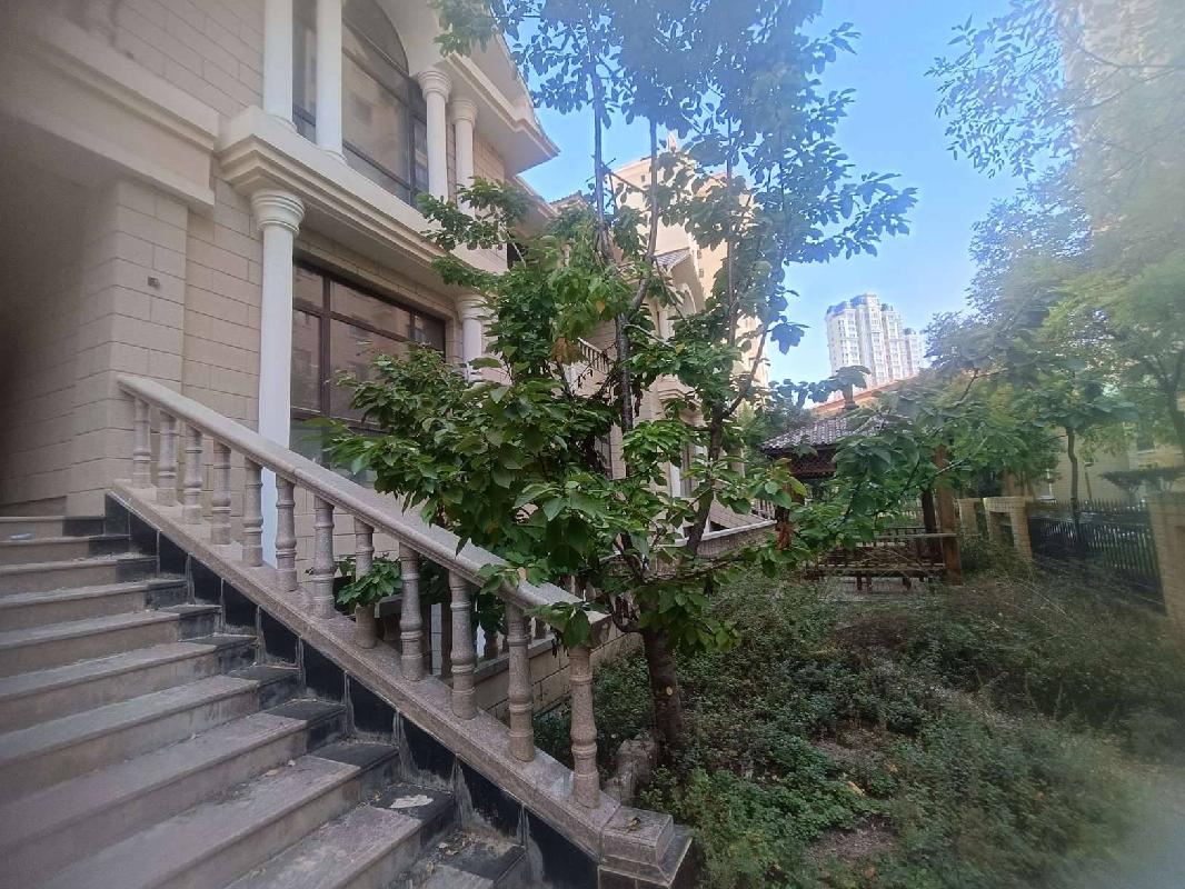 甘肃省定西市陇西县巩昌镇北环路以北丽苑新城六号楼6-1-1室房产转让项目
