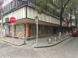 邵阳市大祥区红旗路曹婆井福湘大厦房产东侧1-4号门面(国资监测编号GR2026HN1004026)