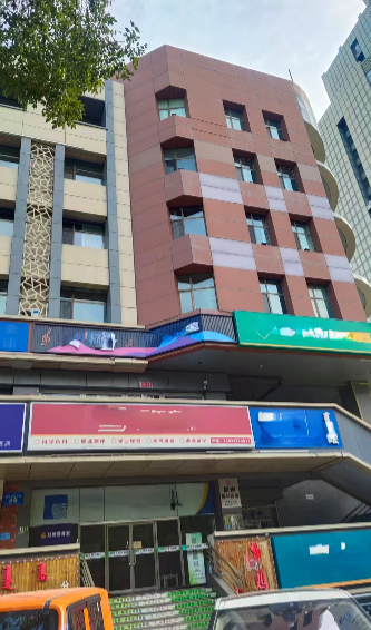 呼和浩特市新城区锡林南路与地质局南街交汇处未名楼A段第六层430㎡（分割门南段）出租项目
