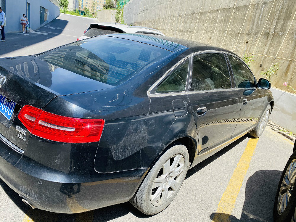 (新F-33800）奥迪牌FV7241FCVTG小型轿车（伊犁兴宝典当有限责任公司）对外转让交易公告