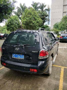 琼D74658华泰圣达菲牌SDH6453M4小型普通客车转让项目公告