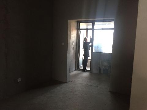 西安市曲江新区雁塔南路299号6幢12403室的房地产交易公告