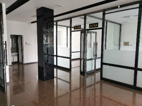 内蒙古通辽市科尔沁区天赐良园小区商网2楼1单元2层商网2楼-/-2-3、商网2楼-/-2-4商业房产整体招租（年租金63000元，租期3年）交易公告