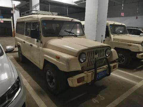 （蒙A00B09）北京牌BJ2030CJD1小型越野客车2.0（内蒙古地矿建设工程公司）交易公告