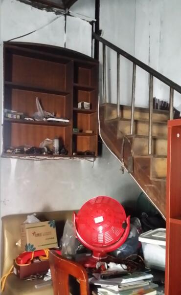 浙江省宁波市北仑区小港镇戚家山村纽约楼D座8号1-2层4个房间交易公告