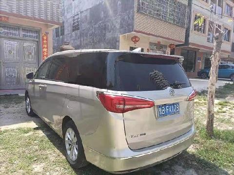 一台别克牌sgm6522uba1(琼bfx128)转让交易公告