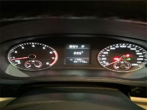 标的5：（苏DD1336）帕萨特1.8L轿车拍卖公告