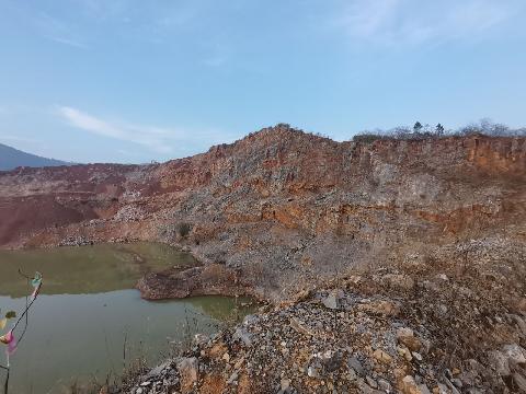 无为县百胜金龙采石有限公司建筑石料用石灰岩矿废弃矿山治理工程产生的土石方转让公告