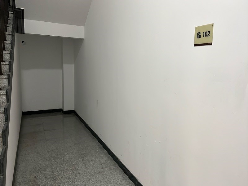 绍兴市中医院7号楼1层（临101）及（临102）场地一处公房租赁公告