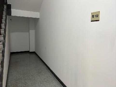 绍兴市中医院7号楼1层（临101）及（临102）场地一处公房租赁公告