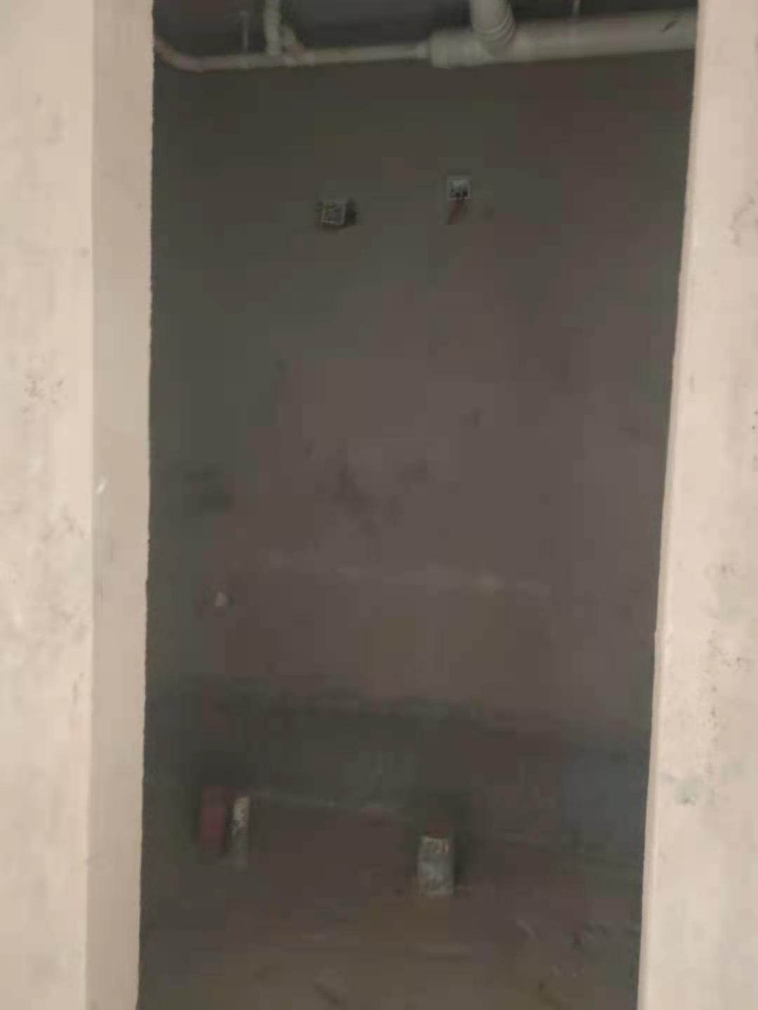 乌兰察布市察哈尔右翼中旗中景豪庭商住小区2B号楼3单元4楼西户房产转让交易公告