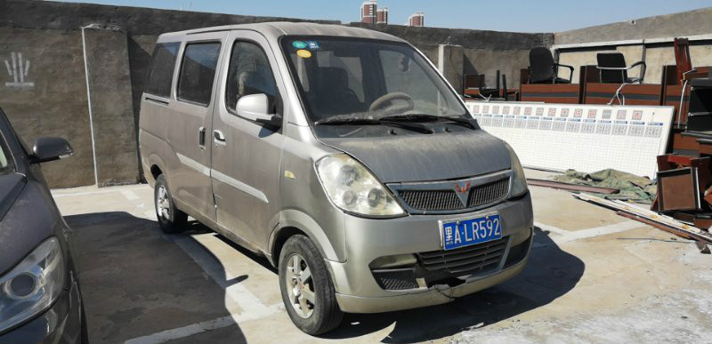 金杯中型普通客车,斯柯达小型轿车,五菱小型普通客车3台车辆交易公告