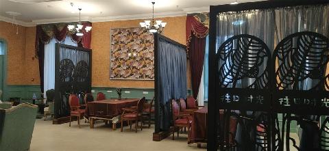 呼伦贝尔市胜利大街南满洲里路东（往日时光音乐厅东侧耳房）（年租金底价150000.00元、租期3年）交易公告