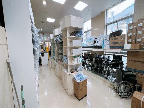 绍兴市人民医院门诊大厅医疗器械店一处公房租赁交易公告