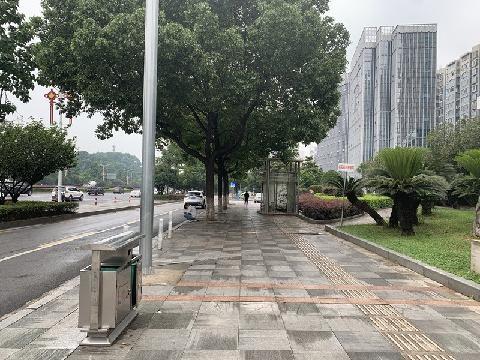 湖南岳阳市岳阳经济开发区通海路管理处八字门社区(金辉·巴陵华庭二期)35处房屋整体转让项目交易公告