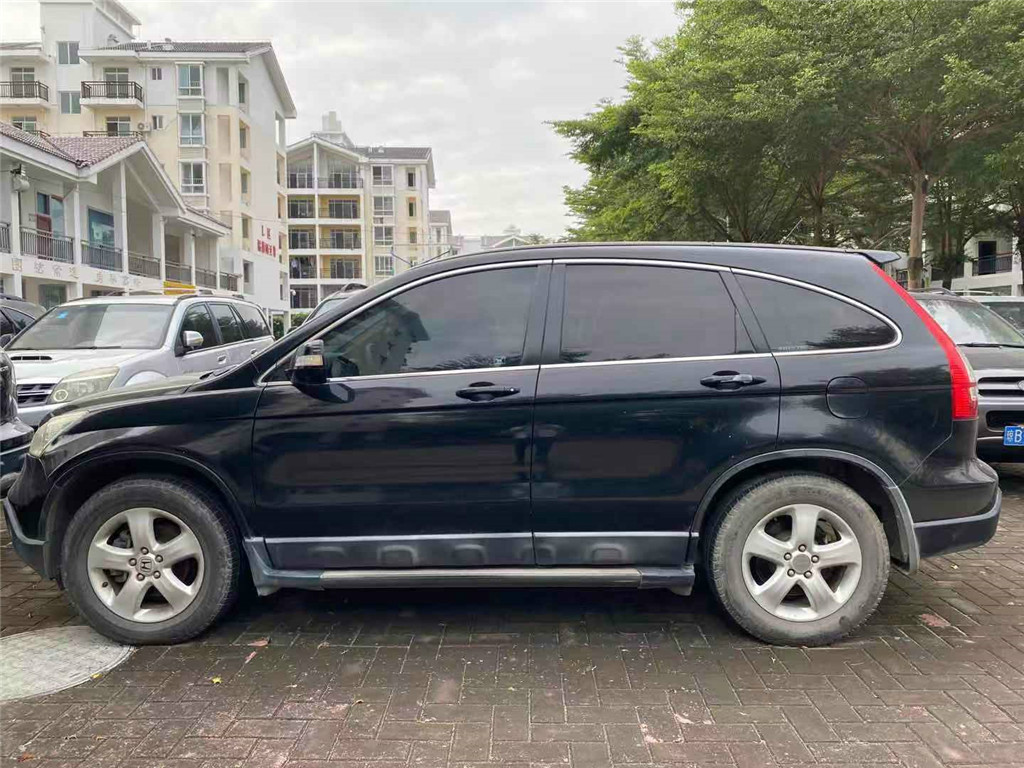 琼b38005思威牌dhw6450b(cr-v2.0)越野车转让公告
