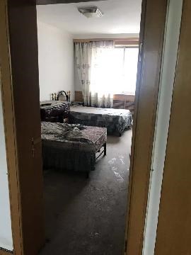 大同市平城区东风东街7-3-8华安里小区房产转让交易公告