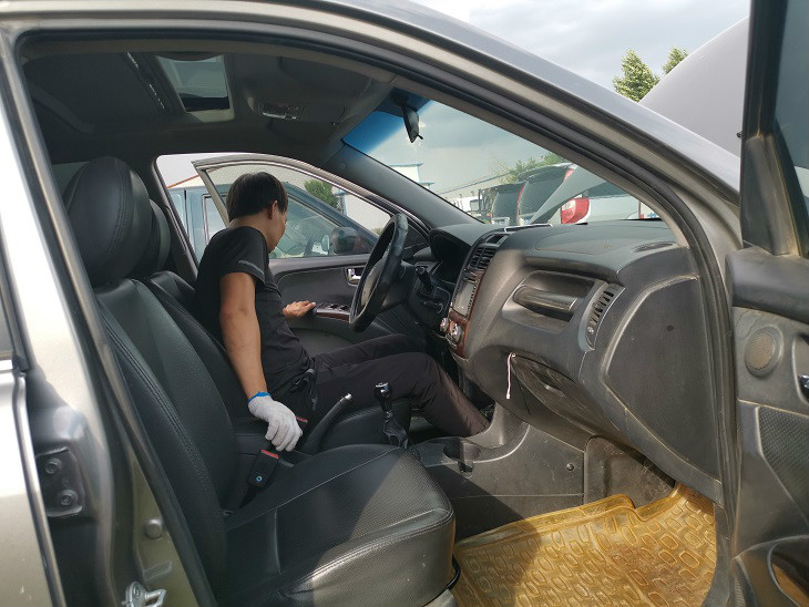 （蒙HDK788）起亚牌YQZ6430WE小型普通客车2.0L（内蒙古第九地质矿产勘查开发有限责任公司）交易公告