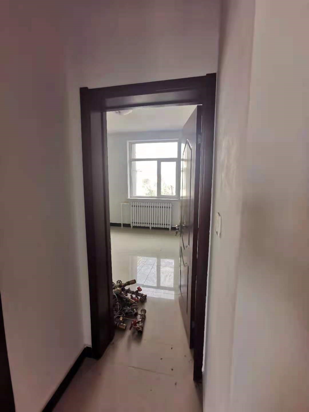 锡林浩特市宝办伊利勒特社区胜利嘉园北区（9套公寓）房产转让交易公告