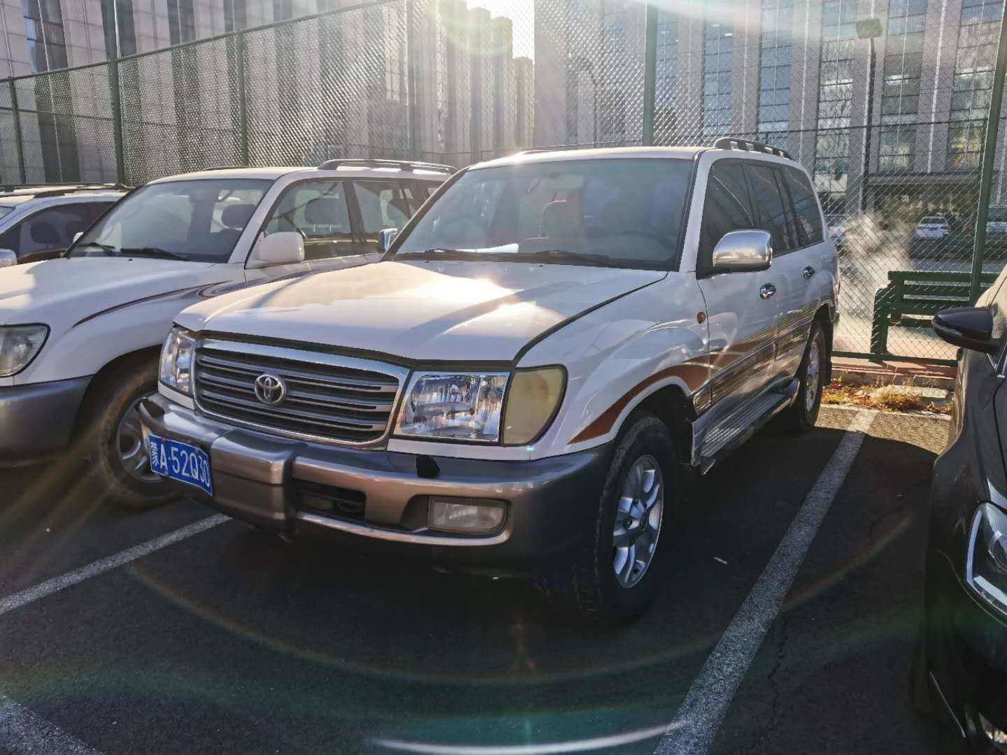 （蒙A52Q30）陆地巡洋舰JTEHJ09J835小型越野客车4.5（内蒙古矿业开发公司）交易公告