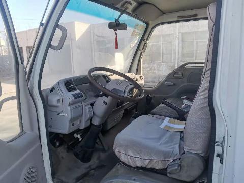 （蒙AH5611）五十铃牌NKR77LLCWCJAXS轻型普通货车3.0（内蒙古矿业开发公司）交易公告