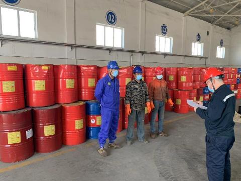 神华北电胜利能源有限公司招选废矿物油（挂牌底价为600元/吨）和废油桶（挂牌底价为15元/个）回收机构