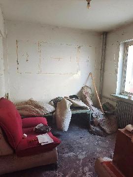 包头市高新区阿尔丁大街2号街坊阳光小区22-4号住宅转让交易公告