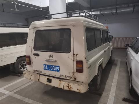 （蒙A00B09）北京牌BJ2030CJD1小型越野客车2.0（内蒙古地矿建设工程公司）交易公告