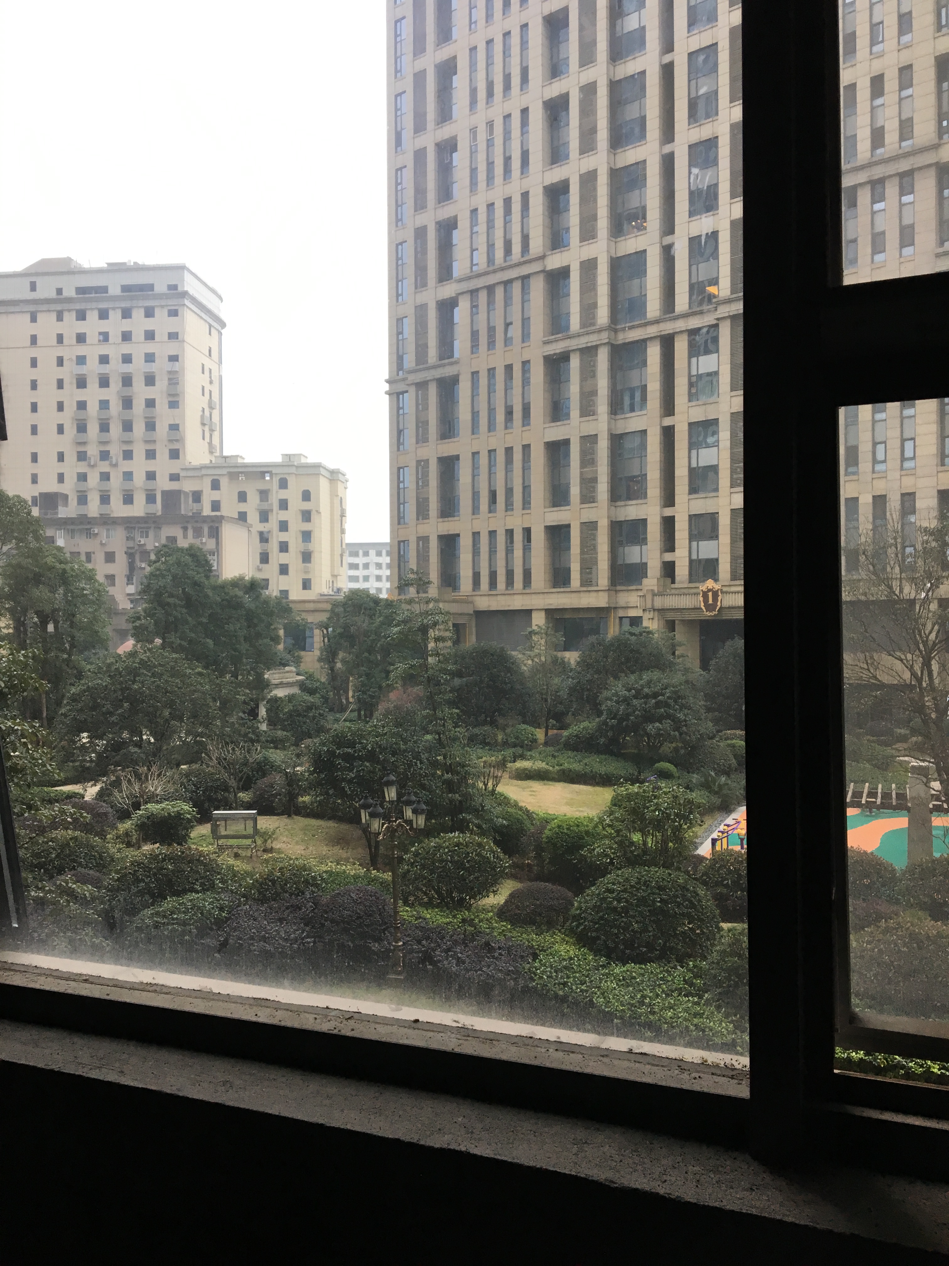 长沙市开福万达广场A区1、6栋110号商铺转让公告