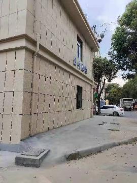 苏溪镇长府村店面房屋招租