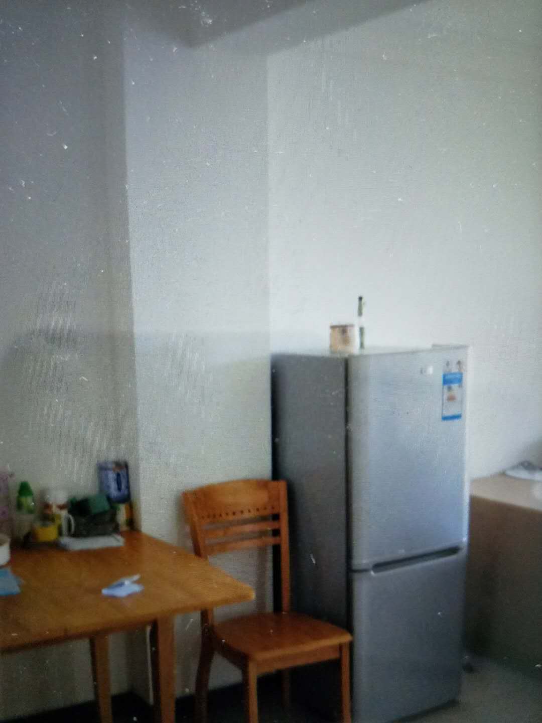 三亚市吉阳区凤凰路丽园春晓小区1号楼丽日阁302房的房地产交易公告