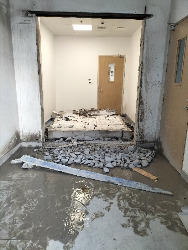 绍兴市妇幼保健院住院楼一层北入口西侧商业用房（5西-0106）一处公房租赁交易公告