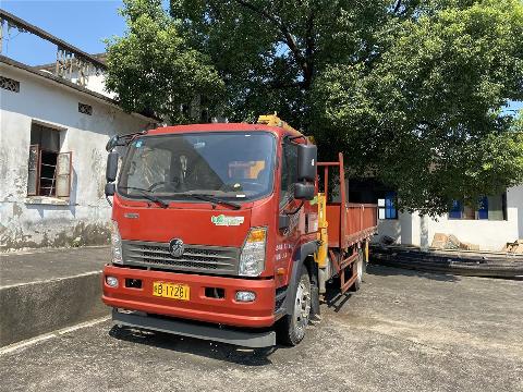 芜湖市湾沚区湾沚镇桃园村一辆随车起重运输车出租公告