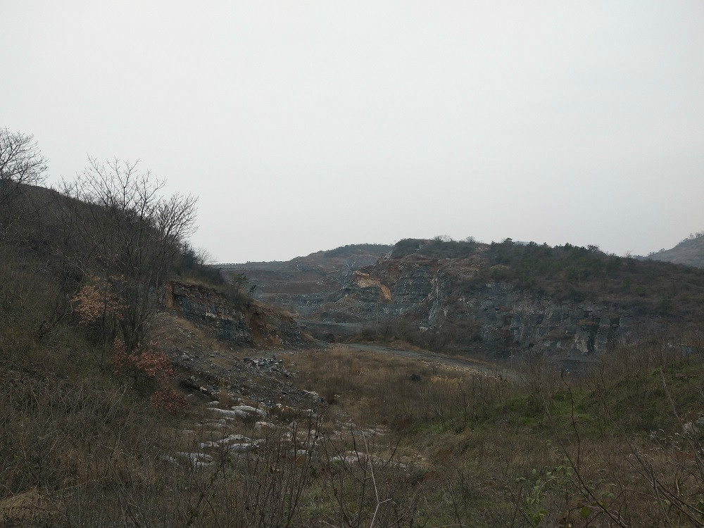 无为市石涧镇浪尖山石子厂、石灰轮窑厂废弃矿山地质环境治理工程产生的废弃石料转让公告