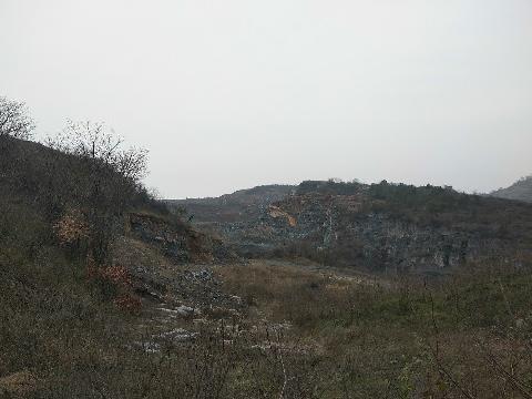 无为市石涧镇浪尖山石子厂、石灰轮窑厂废弃矿山地质环境治理工程产生的废弃石料转让公告