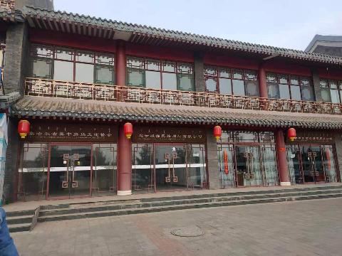 乌兰察布市察哈尔右翼中旗茂泽▪那条街D段7号房产转让交易公告