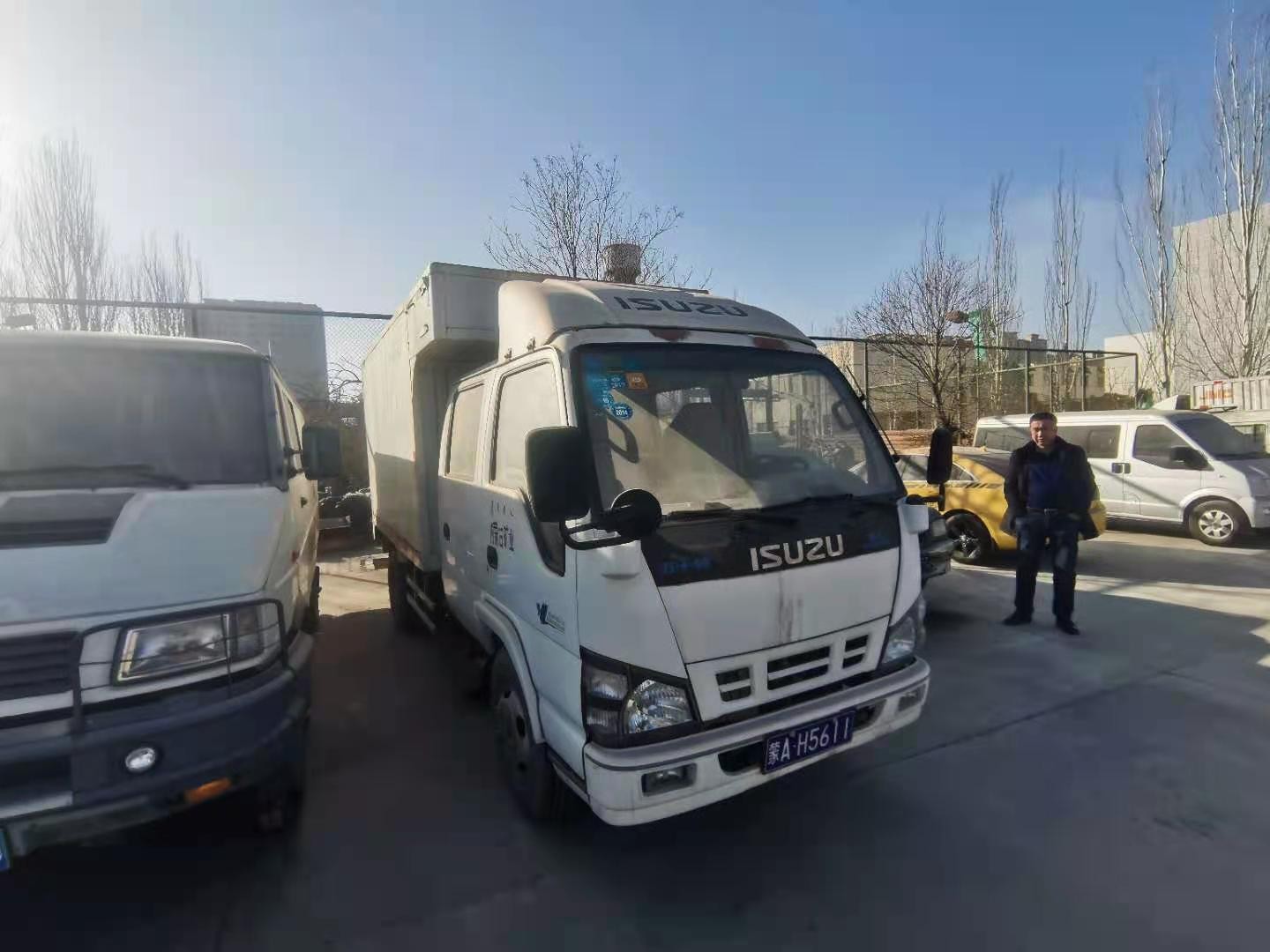 （蒙AH5611）五十铃牌NKR77LLCWCJAXS轻型普通货车3.0（内蒙古矿业开发公司）交易公告