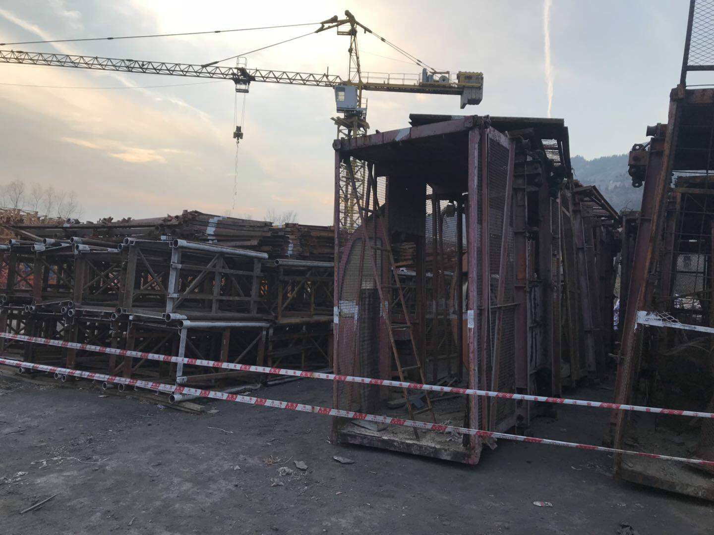 中铁十二局集团建筑安装工程有限公司废旧物资设备处置（包二太原市上庄街两处库房）交易公告