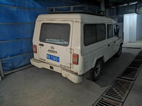 （蒙A73A51）北京牌BJ2030CJD1小型越野客车2.0（内蒙古地矿建设工程公司）交易公告