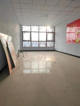 乌兰察布市察哈尔右翼中旗茂泽▪那条街D段7号房产转让交易公告