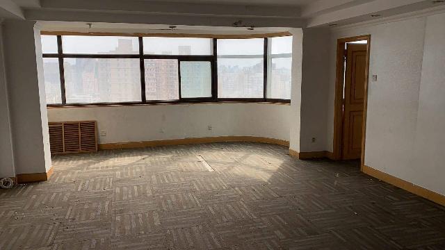 北京市西城区成铭大厦16至17层3门（A座）1608室房产转让交易公告