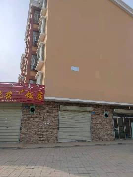 乌兰察布市察哈尔右翼中旗河畔居商住小区22号门脸房房产转让交易公告