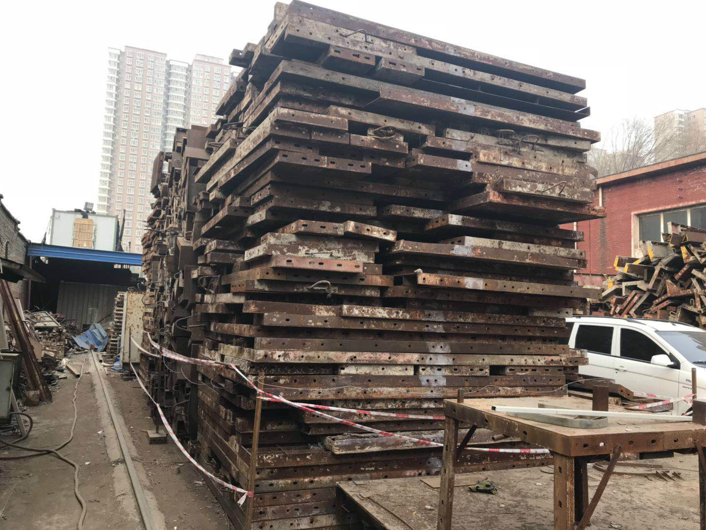 中铁十二局集团建筑安装工程有限公司废旧物资设备处置（包二太原市上庄街两处库房）交易公告