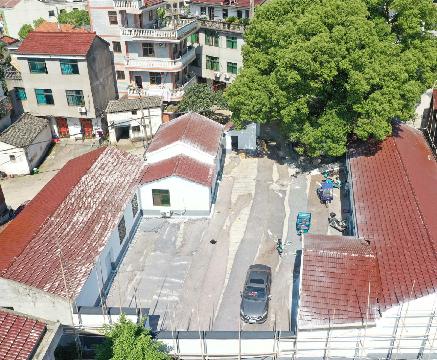 上溪镇荷市村原火腿厂房屋招租