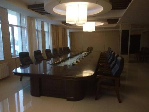 包头市白云矿区通阳道文化小区白云鄂博大厦招租交易公告
