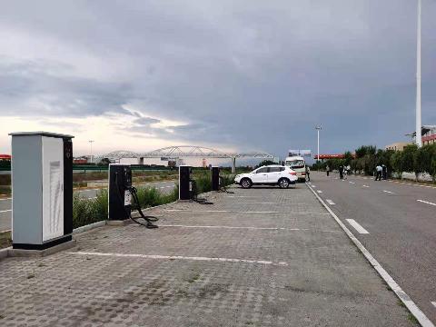 G6京藏、G7京新、G65包茂高速服务区共36套直流快速充电桩承包经营权转让（108000元/年+充电服务费分成30%/年，经营期5年）交易公告