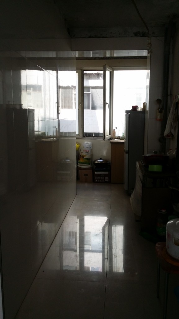 吉林省珲春市靖和街新兴委吉发大厦306室交易公告